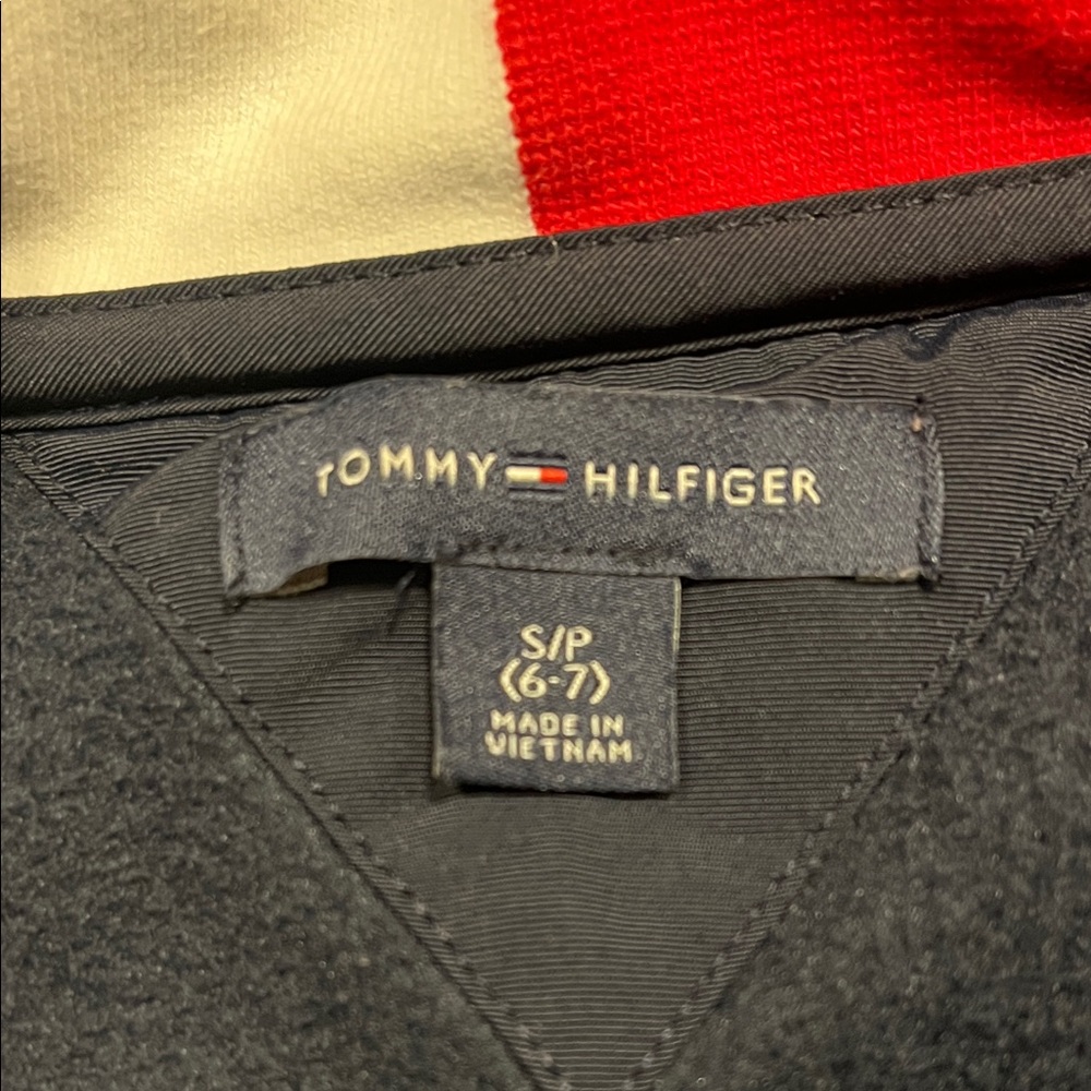 Boys Tommy Hilfiger Navy Jacket w/ Red & White Signature accent trim. Small 6/7 - Picture 3 of 7
